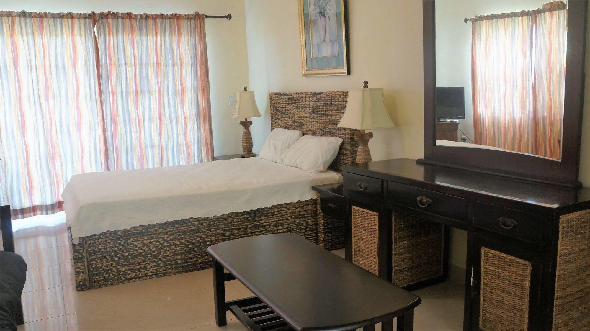 Carib Club Διαμέρισμα Grace Bay Εξωτερικό φωτογραφία
